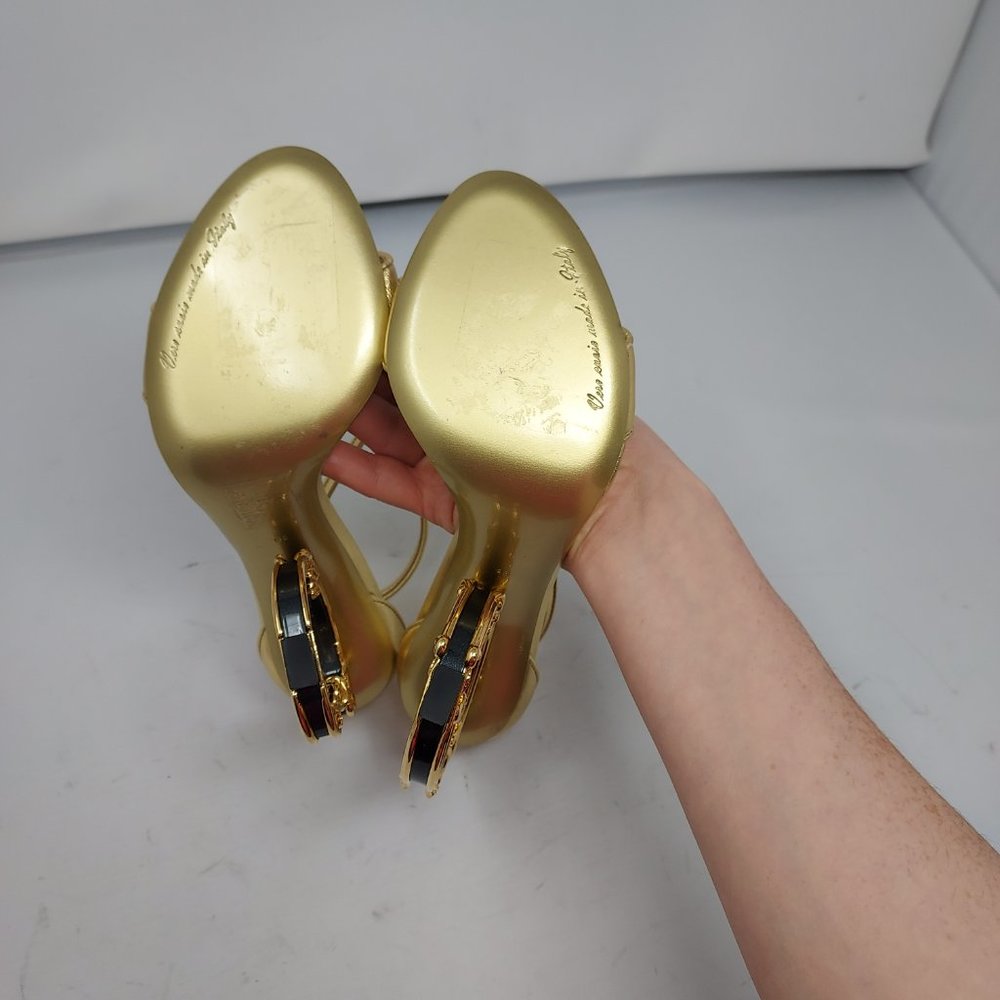 DOLCE&GABBANA Sculpted-Heel Metallic Leather Sandals - Picture 3 of 10